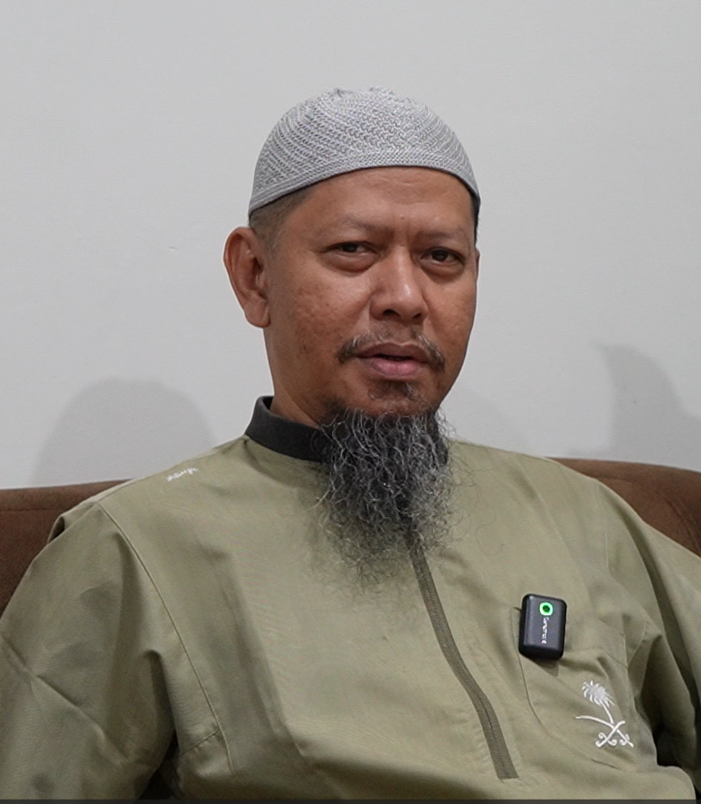 Ustadz Abu Ihsan Al Maidany, MA